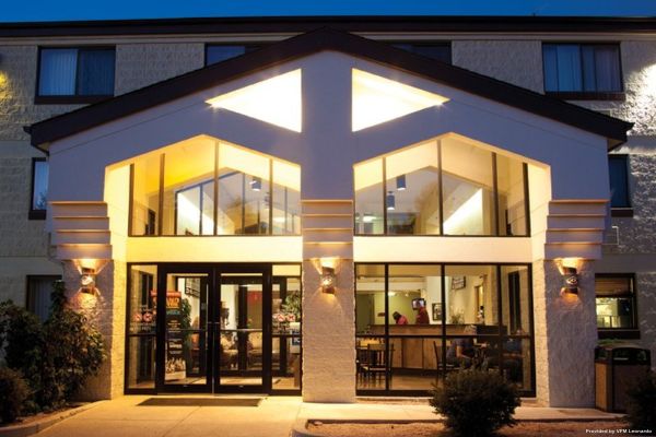Hotel Red Feather Lodge (Grand Canyon Village)